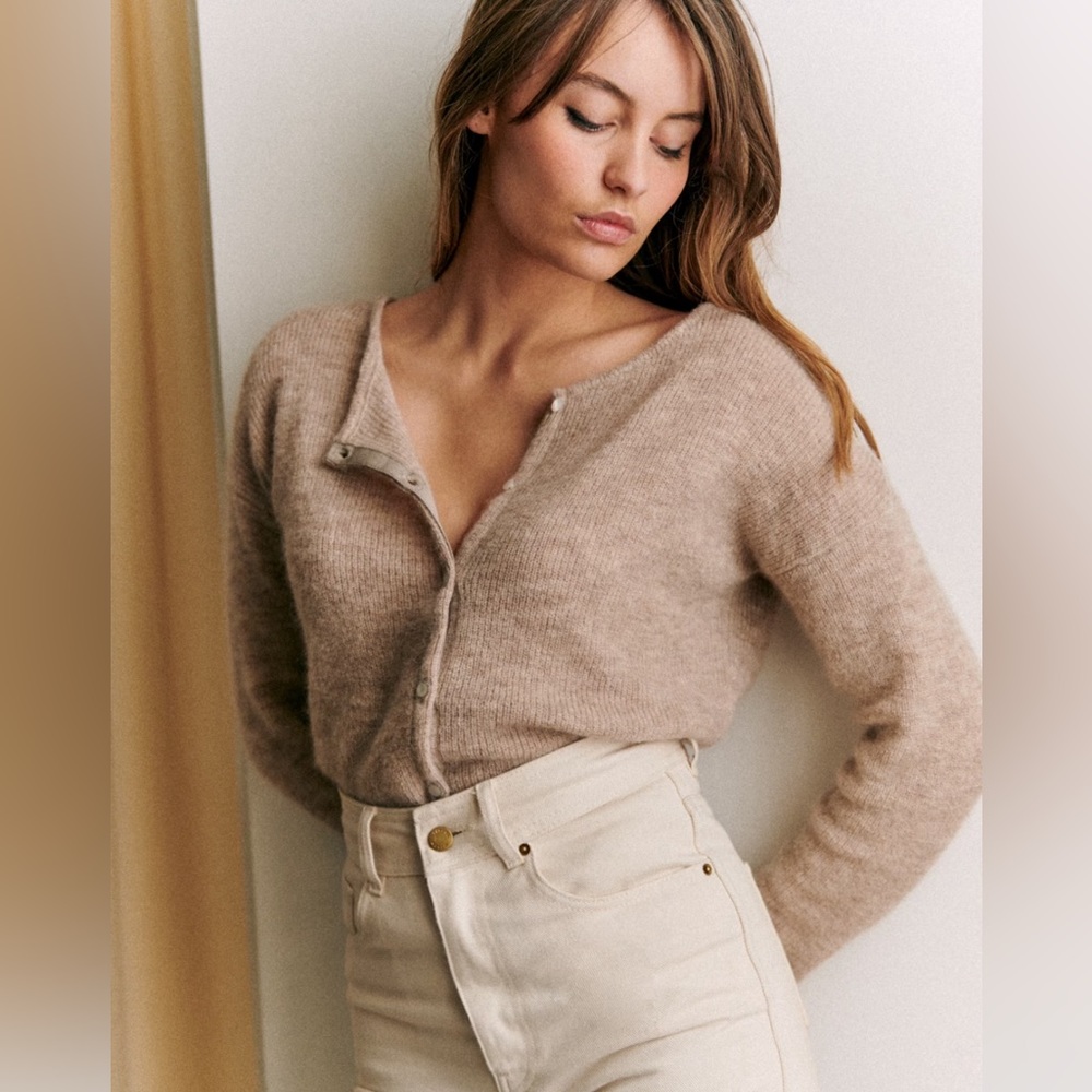 Sezane Gaspard in light beige size Small